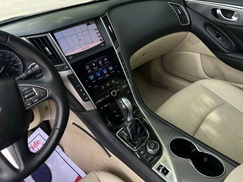 Used 2015 INFINITI Q50 Premium w/ Navigation Package RWD image 36