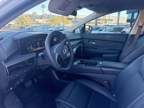 Used 2025 Nissan Murano SV image 20