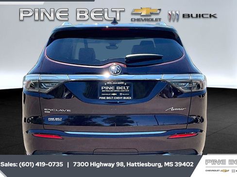 Used 2023 Buick Enclave Avenir w/ Avenir Technology Package AWD/4WD image 4