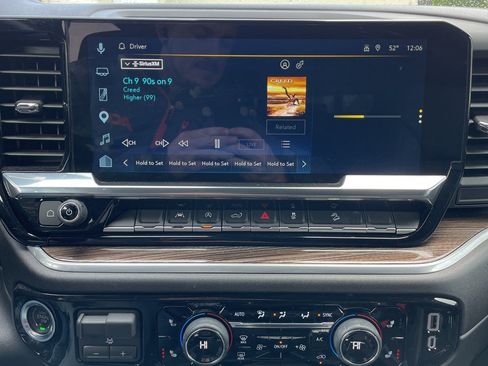 Used 2025 Chevrolet Silverado 1500 RST AWD/4WD image 14