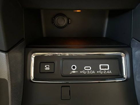 New 2026 Subaru Ascent Limited AWD/4WD image 15