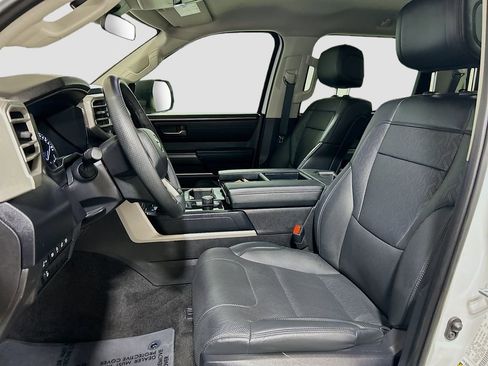 Used 2024 Toyota Tundra SR5 w/ SR5 Premium Package image 17