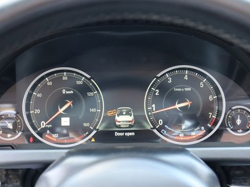 Used 2014 BMW 650i xDrive Convertible image 26