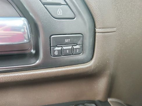 Used 2022 GMC Sierra 1500 SLT w/ SLT Premium Package image 21