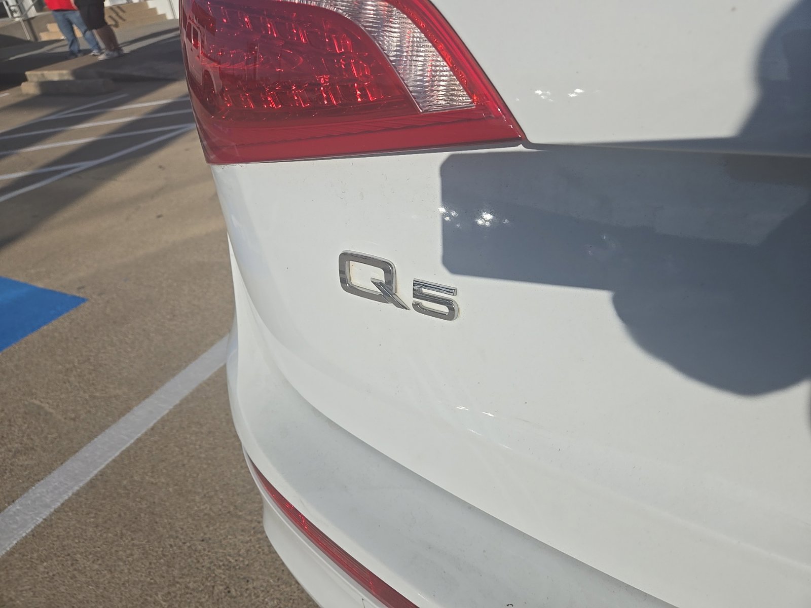 Used 2012 Audi Q5 3.2 Premium Plus w/ Audi MMI Navigation Plus Pkg AWD/4WD image 7