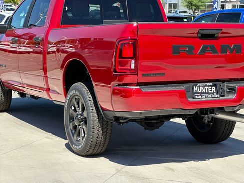 New 2026 RAM 2500 Big Horn AWD/4WD image 32