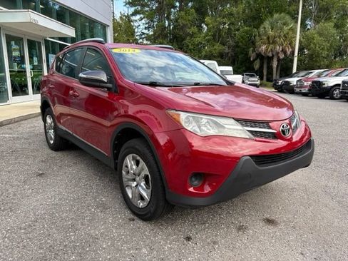 Used 2014 Toyota RAV4 LE FWD image 7