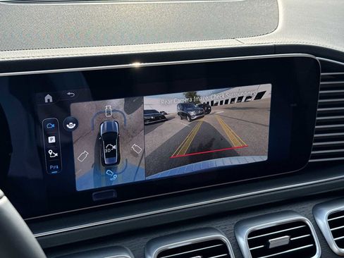 New 2026 Mercedes-Benz GLE 450 4MATIC image 21