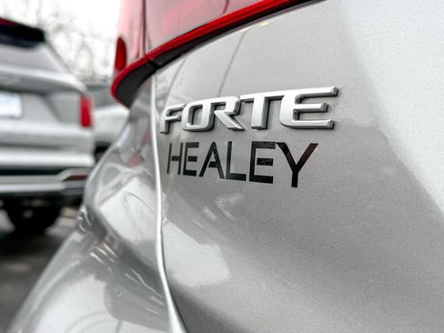 Certified 2023 Kia Forte LXS w/ LXS Technology Package image 36