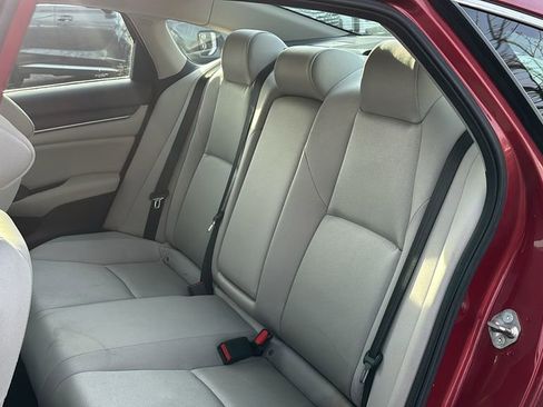 Used 2020 Honda Accord LX image 27
