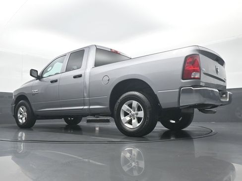 Used 2024 RAM 1500 Classic SLT AWD/4WD image 27