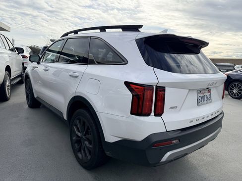 Used 2022 Kia Sorento SX Prestige w/ Rust Color Package image 5