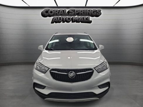 Used 2022 Buick Encore Preferred w/ Safety Package FWD image 2
