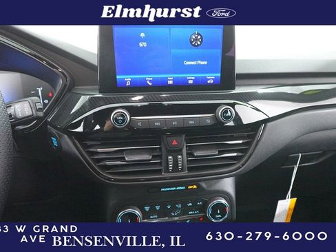 Used 2025 Ford Escape ST-Line w/ Equipment Group 301A image 17