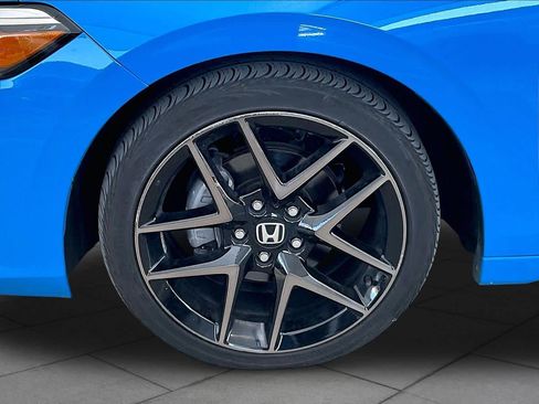 Used 2024 Honda Civic Sport Touring image 11