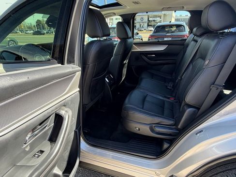 Used 2024 MAZDA CX-90 3.3 Turbo w/ Preferred Package image 13