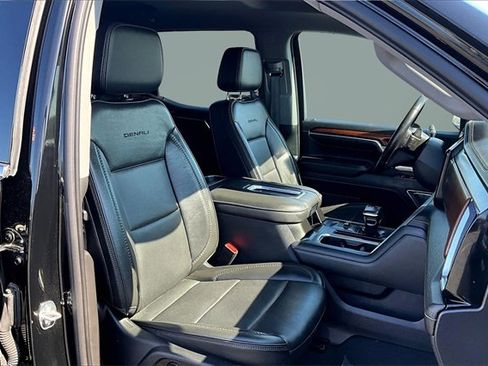 Used 2022 GMC Sierra 1500 Denali image 7