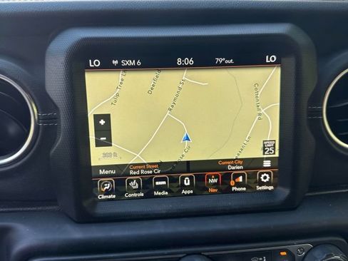 Used 2022 Jeep Wrangler Unlimited Sahara w/ Cold Weather Group AWD/4WD image 16