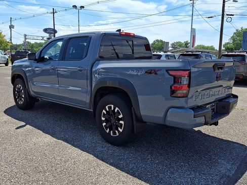 Certified 2023 Nissan Frontier PRO-4X w/ Pro Convenience Package AWD/4WD image 4