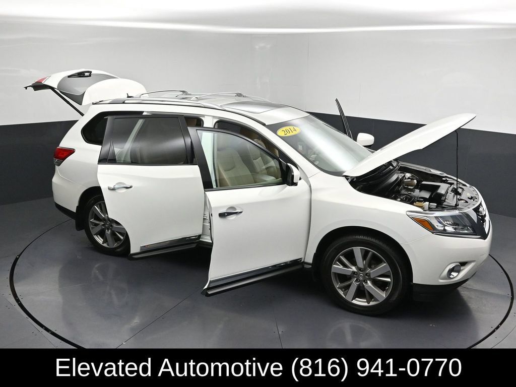 Used 2014 Nissan Pathfinder Platinum w/ Platinum Premium Package AWD/4WD image 46