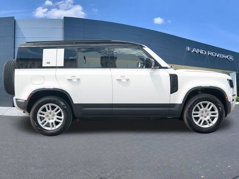 Used 2023 Land Rover Defender 110 S AWD/4WD image 8