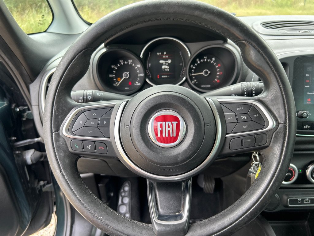 Used 2018 FIAT 500L Trekking FWD image 9