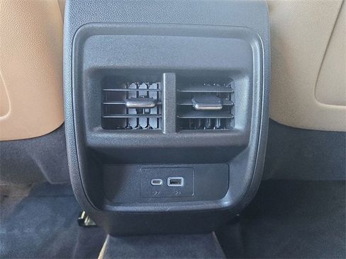 Certified 2024 Cadillac XT4 Luxury w/ LPO, Floor Liner Package image 11