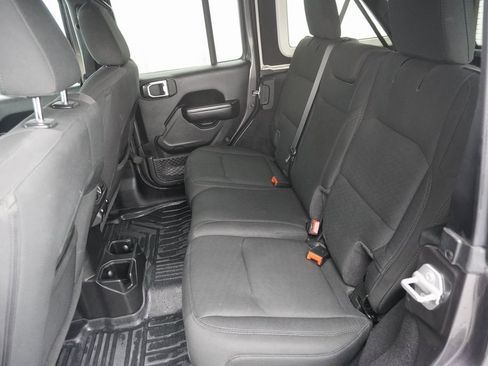 Used 2021 Jeep Wrangler Unlimited Sport image 23