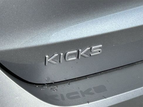 New 2026 Nissan Kicks SV FWD image 9