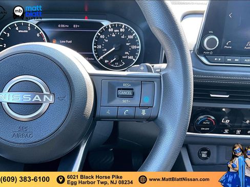 Certified 2024 Nissan Rogue SV AWD/4WD image 17