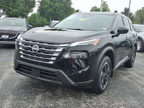 Used 2024 Nissan Rogue SV FWD image 27