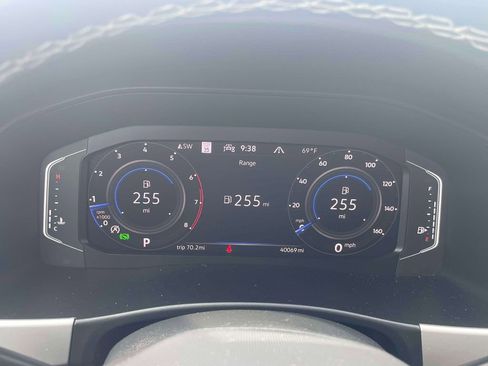 Used 2022 Volkswagen Atlas SEL image 27