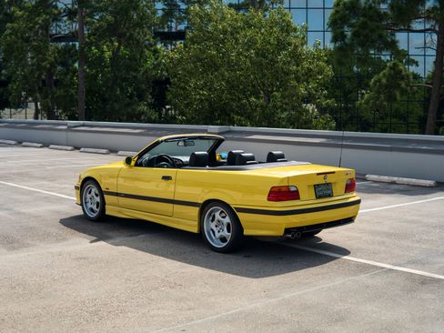 Used 1998 BMW M3 Convertible RWD image 9