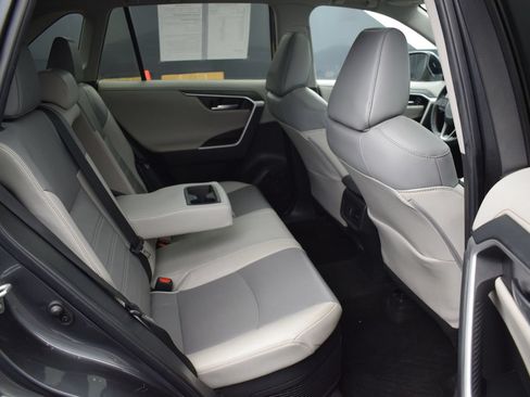 Used 2023 Toyota RAV4 Limited AWD/4WD image 11