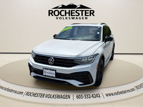 Used 2023 Volkswagen Tiguan SE R-Line AWD/4WD image 1