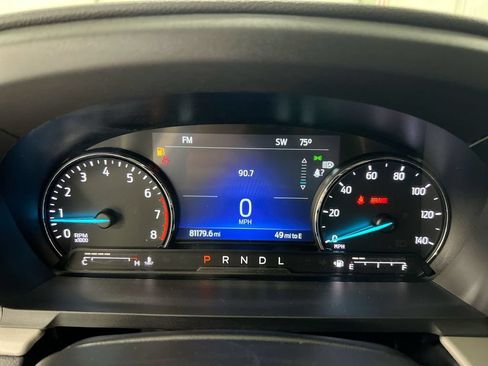 Used 2023 Ford Explorer XLT w/ Equipment Group 202A AWD/4WD image 12