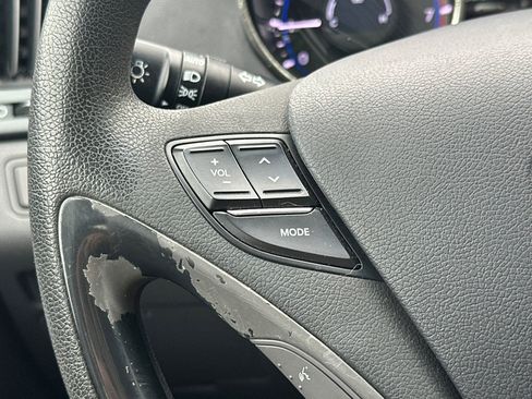 Used 2011 Hyundai Sonata GLS w/ Popular Equipment Pkg 2 FWD image 25