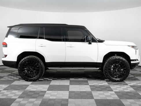 Used 2025 Lexus GX 550 image 9