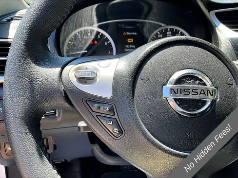 Used 2017 Nissan Sentra SR w/ SR Midnight Edition FWD image 15