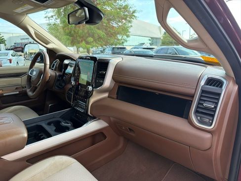 Used 2019 RAM 2500 Laramie AWD/4WD image 40