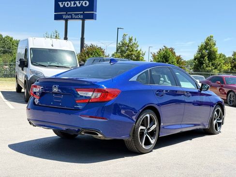 Used 2019 Honda Accord Sport image 7