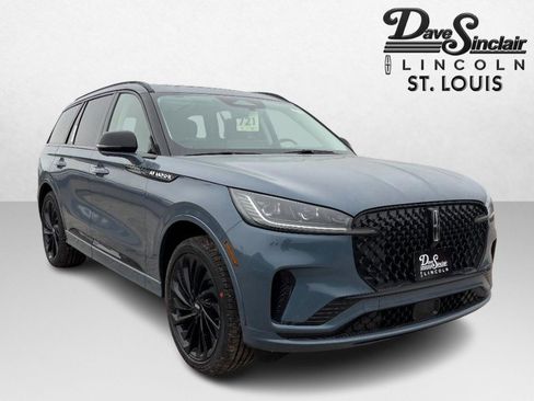 New 2026 Lincoln Aviator Reserve image 3