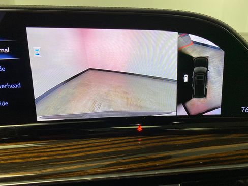 Used 2023 Cadillac Escalade Premium Luxury w/ LPO, Floor Liner Package AWD/4WD image 32