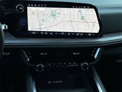 New 2026 Chevrolet Suburban Premier image 14