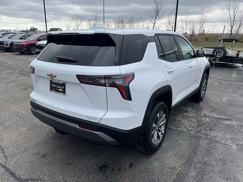 New 2026 Chevrolet Equinox LT image 7