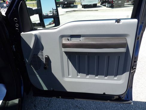 Used 2016 Ford F250 XL image 25