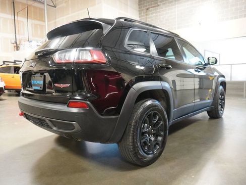 Used 2022 Jeep Cherokee Trailhawk AWD/4WD image 4
