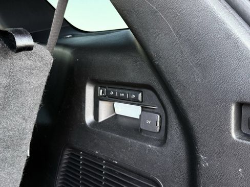 Used 2020 Ford Explorer Limited RWD image 54