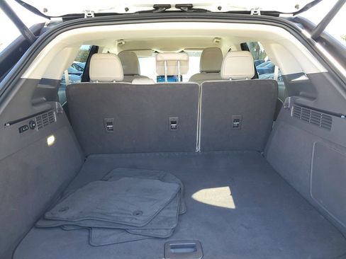 Certified 2023 Lincoln Nautilus AWD w/ Premium Package image 6