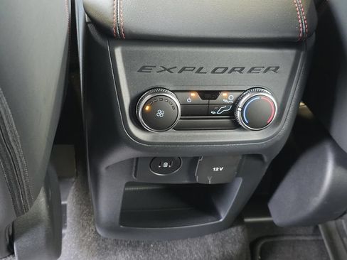 Used 2026 Ford Explorer ST-Line RWD image 10